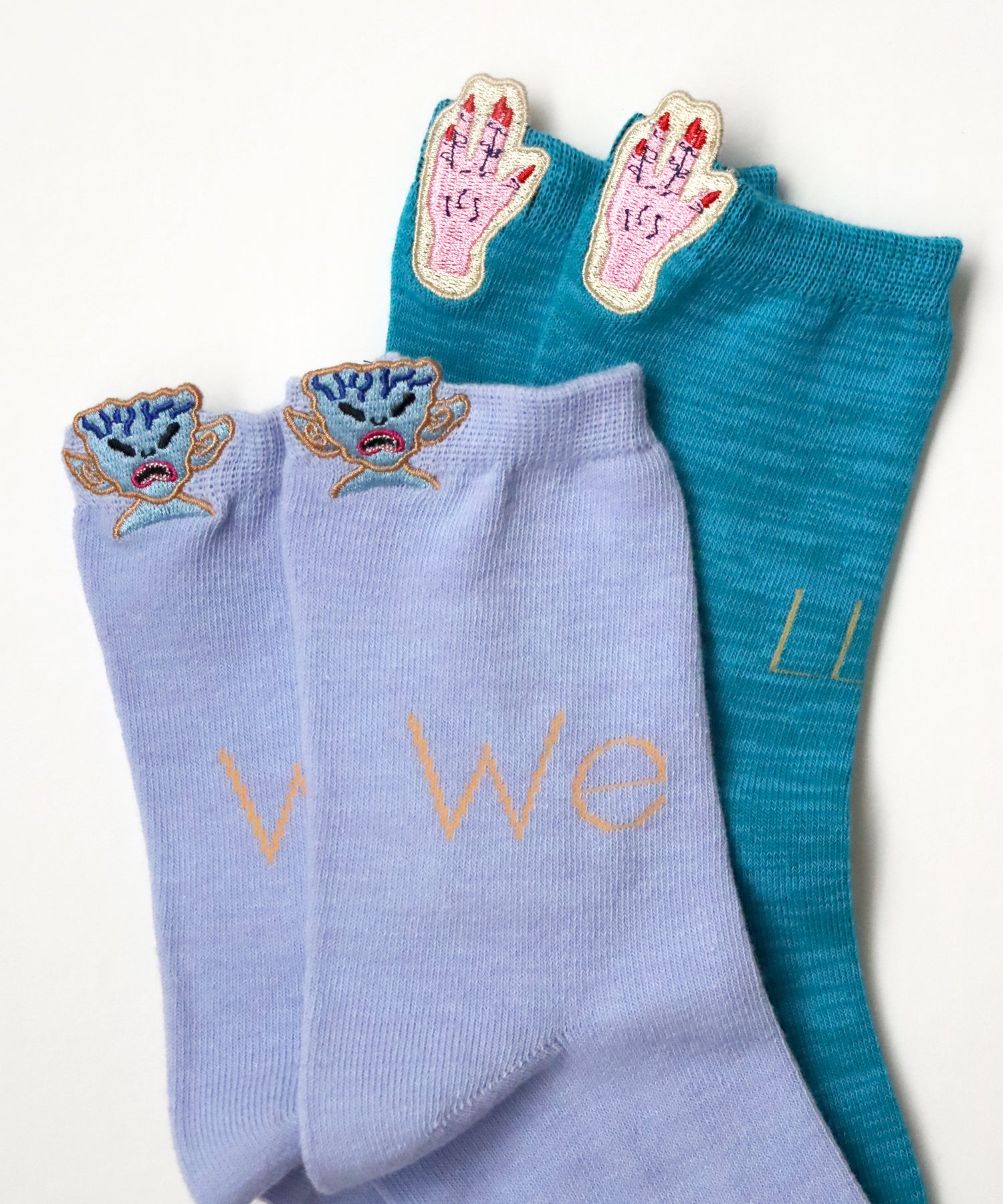 【2足組】宇宙式挨拶 刺繍ショートソックス
