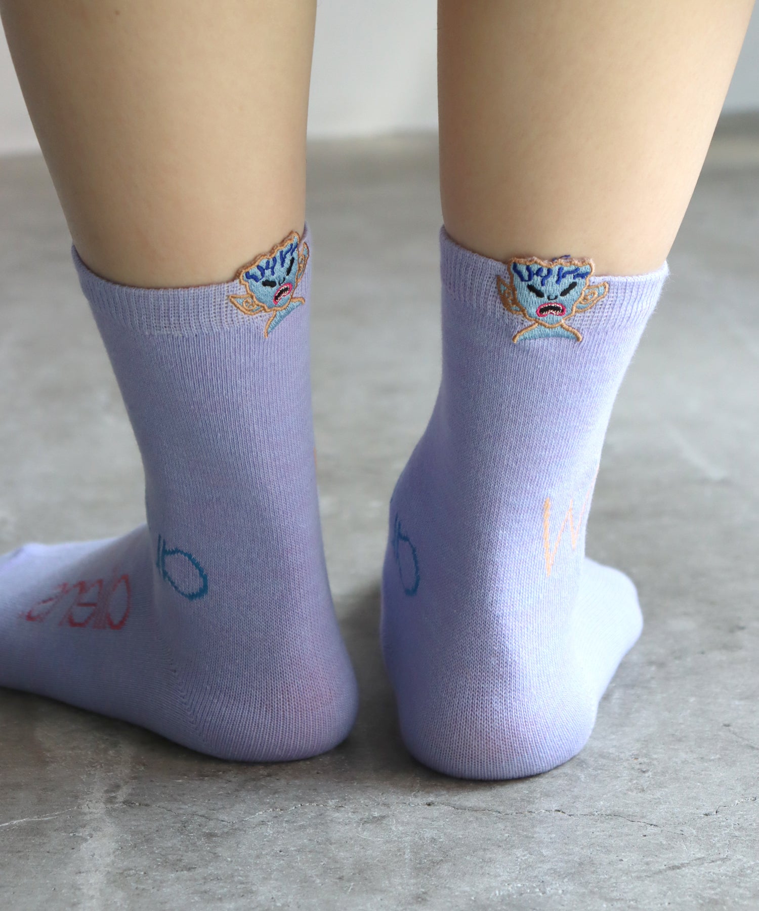 【2足組】宇宙式挨拶 刺繍ショートソックス
