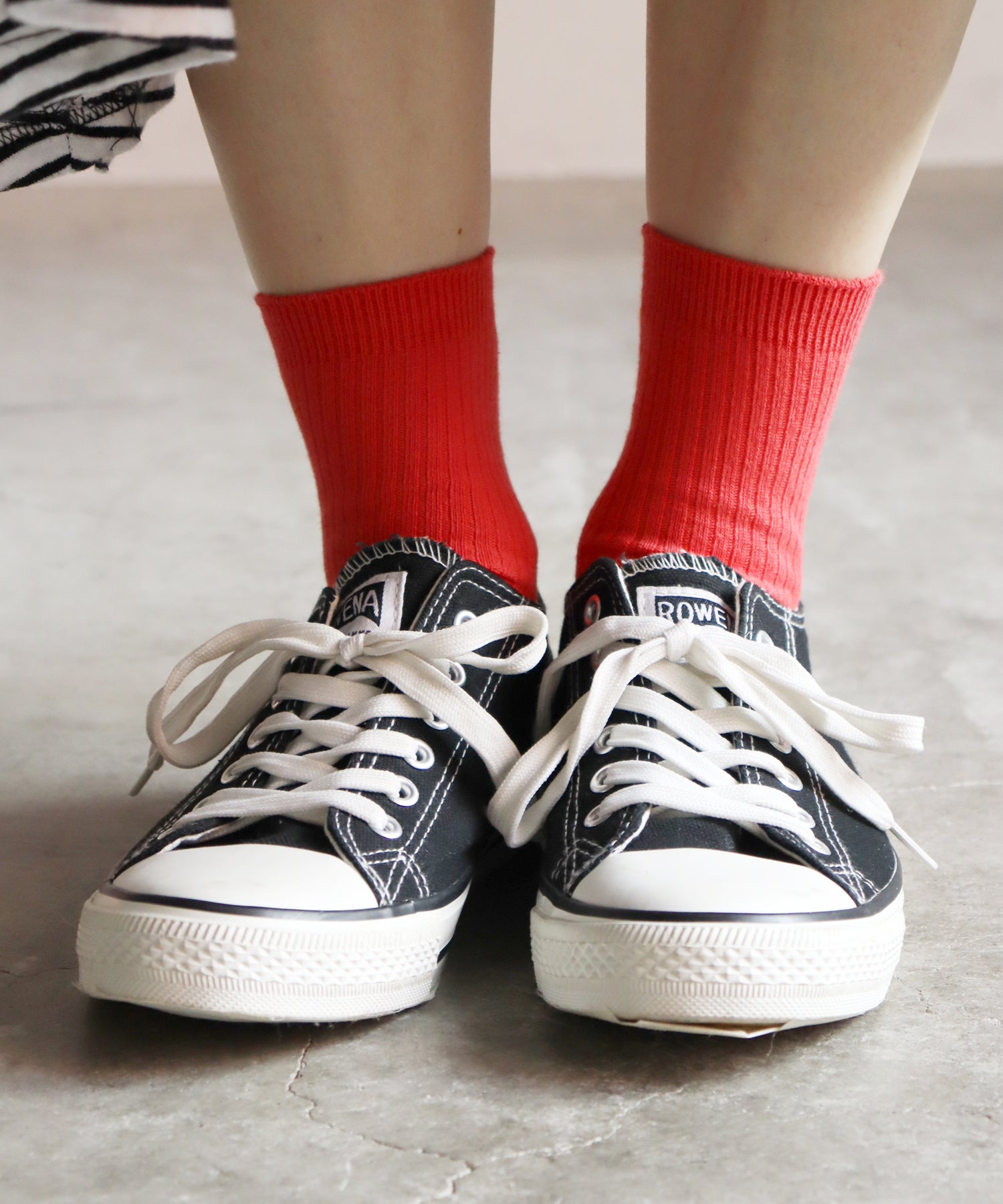 ぎっこ「赤い靴」by Kumiko., YOKOHAMA.【新品(美品)】 赤い靴の女の子 CASE Shinjuku いただき物語 その179 – CASE Shinjuku