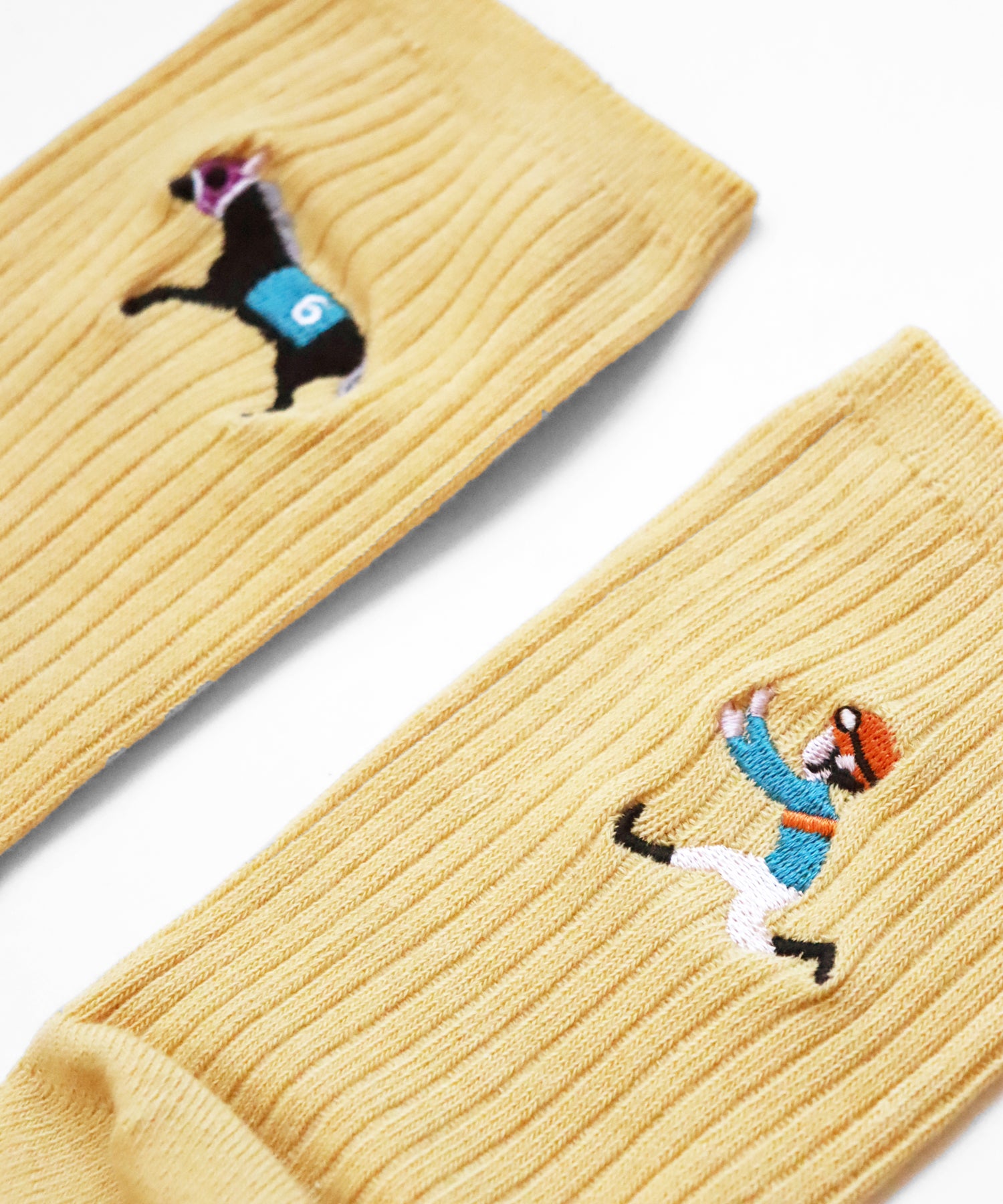 【2足組】置いて行かれてるやん 刺繍ショートソックス