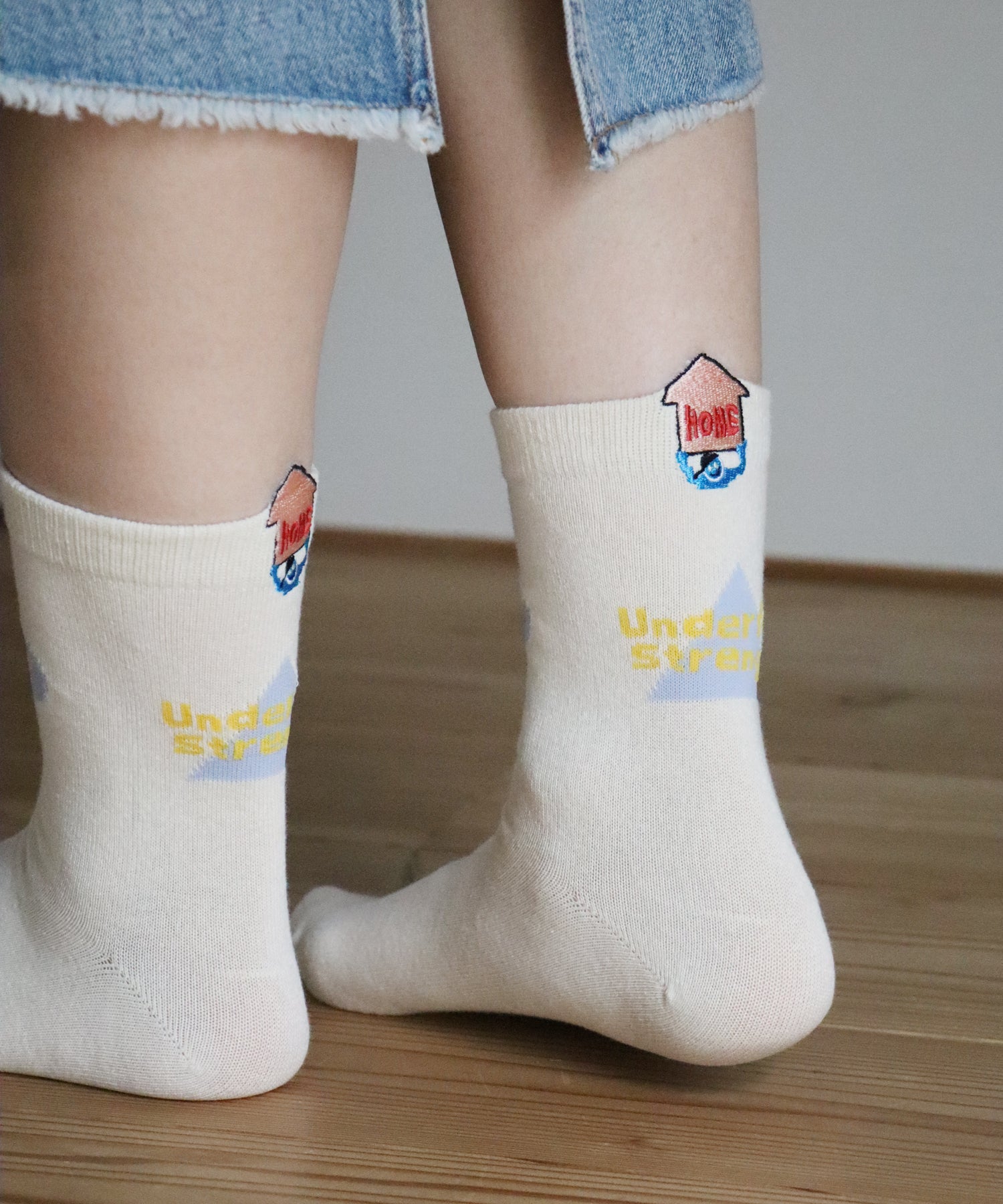飛び出せ！ことわざ刺繍！ ショートソックス｜2P