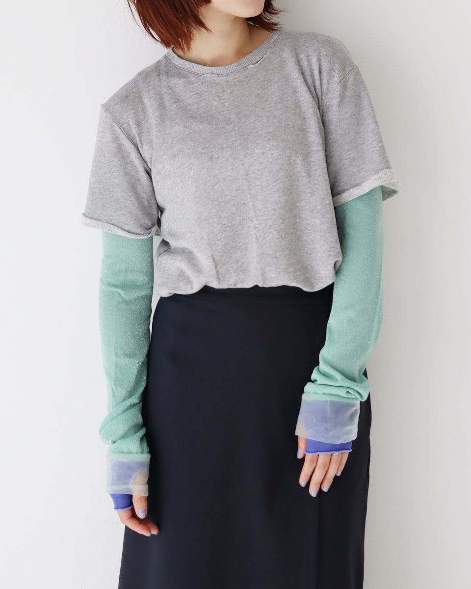 ミントグリーン