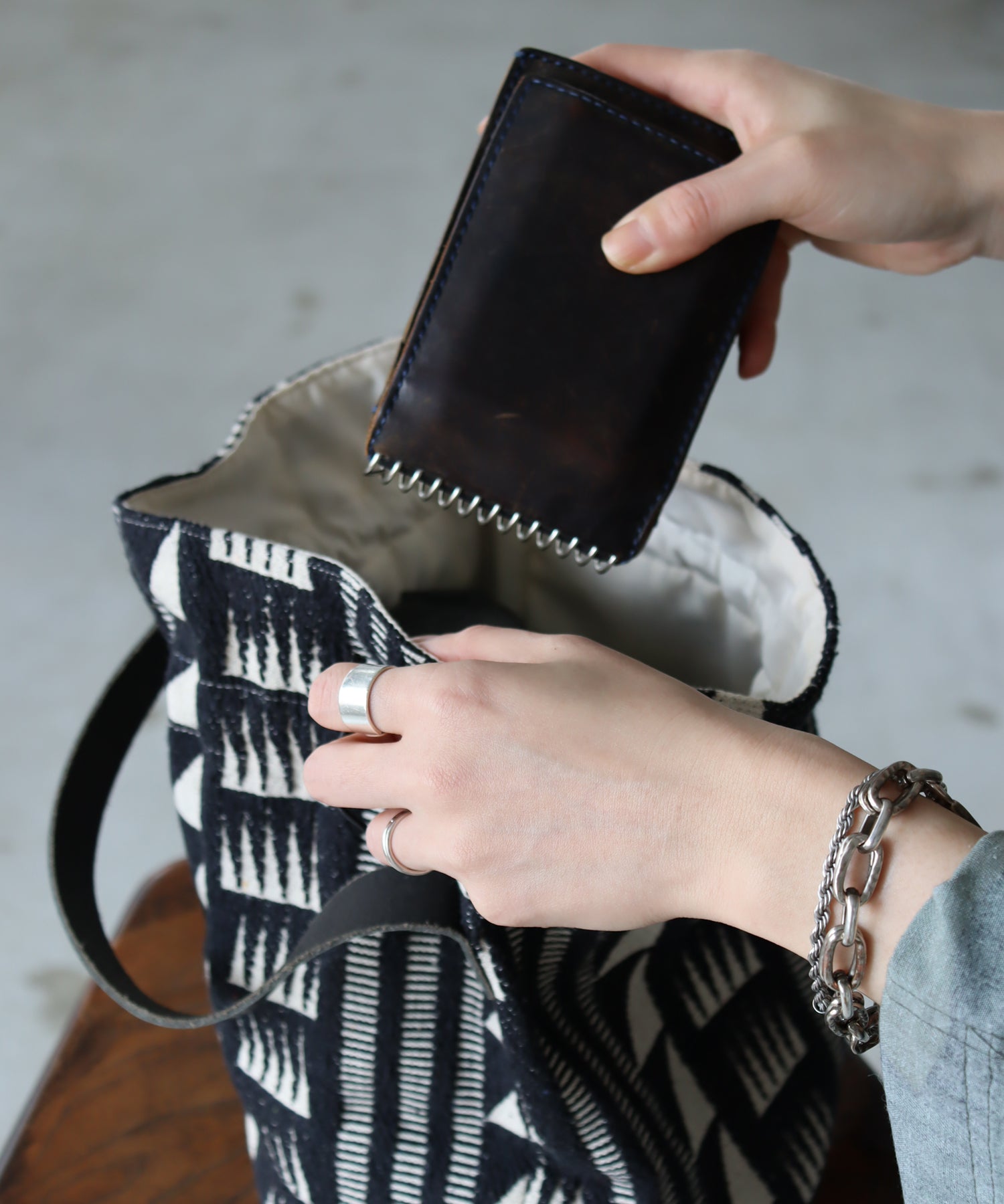 新柄追加! INDIA ジャガード 巾着バッグ