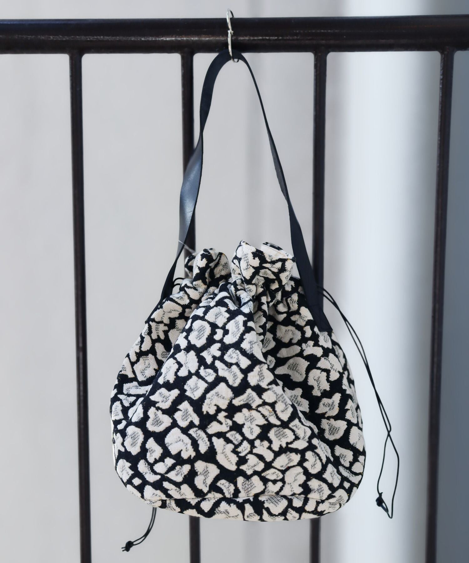 新柄追加! INDIA ジャガード 巾着バッグ