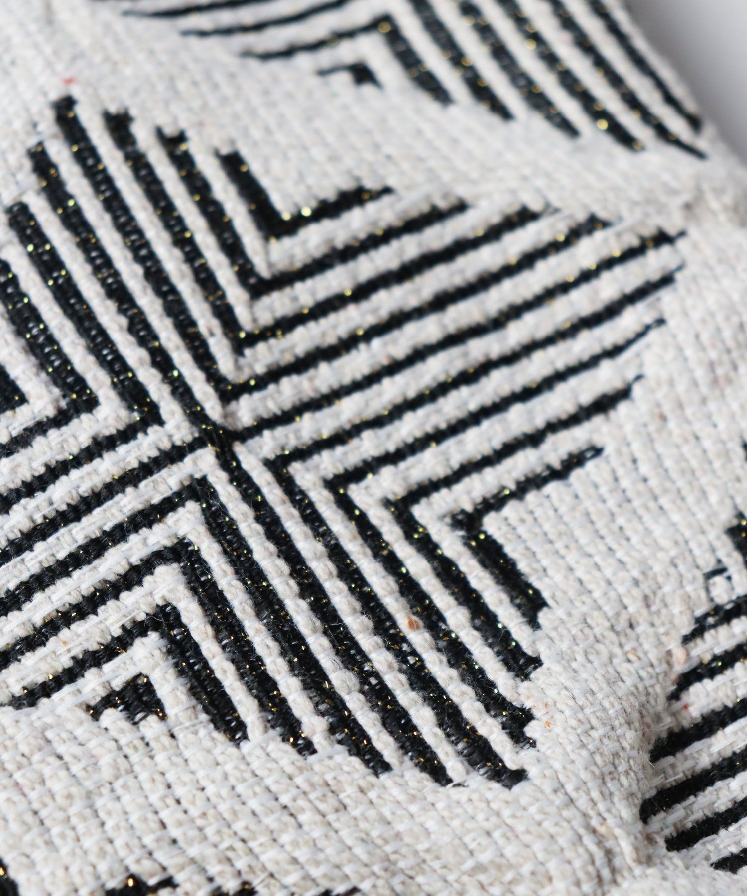 INDIAジャガード ラージポーチ