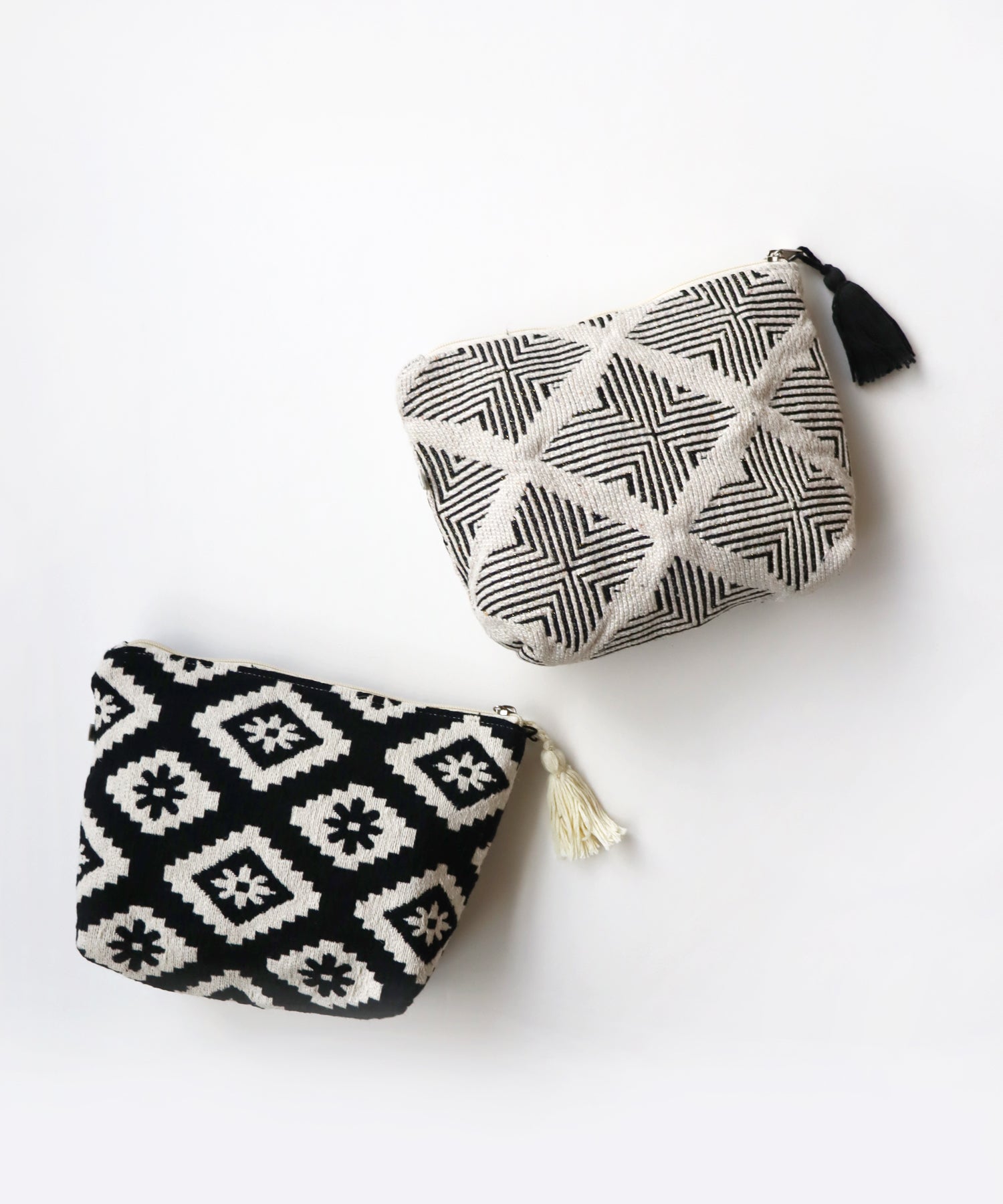 INDIAジャガード ラージポーチ