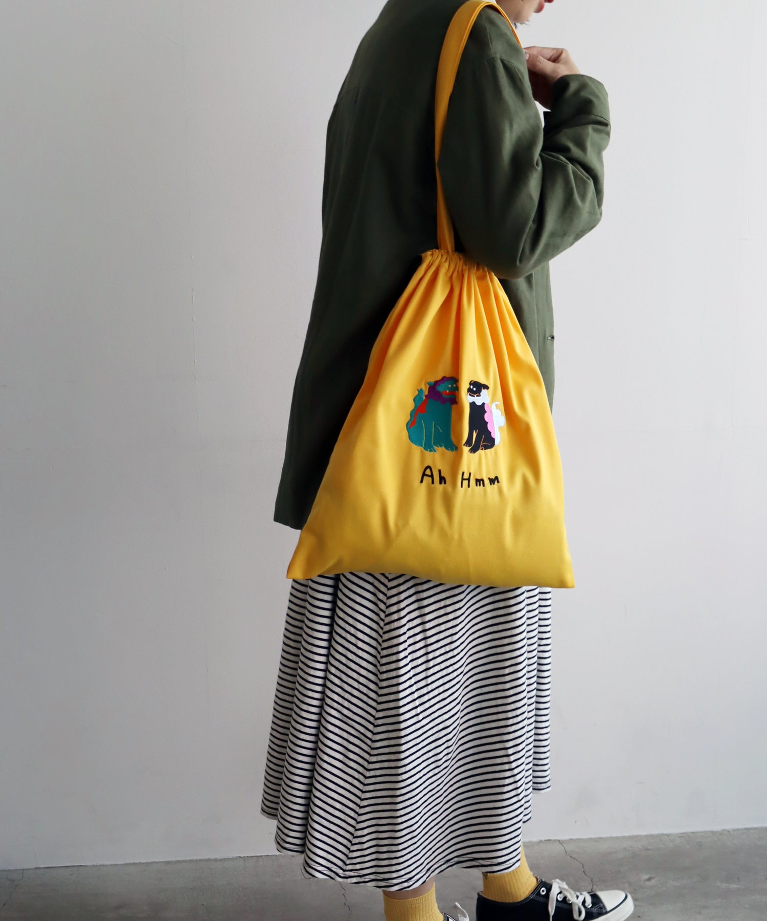 コミカル刺繍 巾着トートバッグ – きびす堂