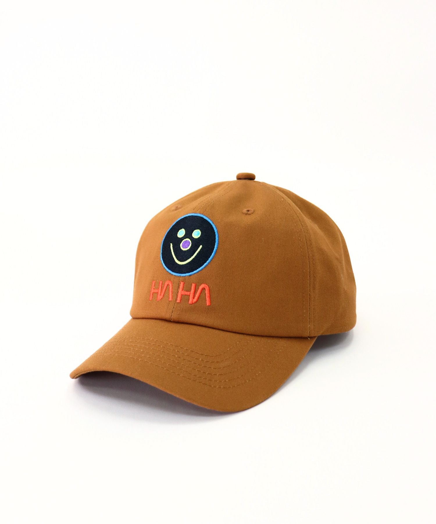 QUIET HUMOR CAP