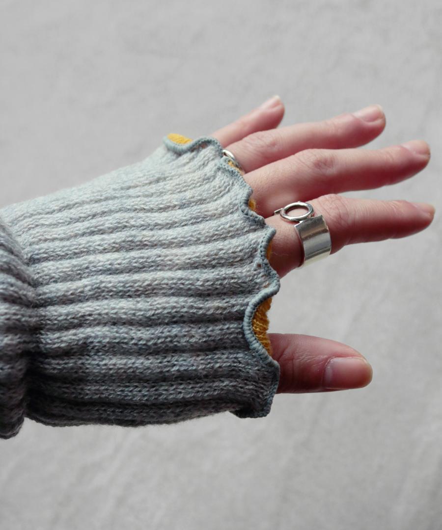 内側コットン 2WAYアームウォーマー＆レッグウォーマー (ショート丈)