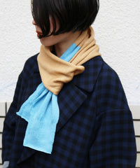 メリノウール100％でつくったバイカラーマフラー