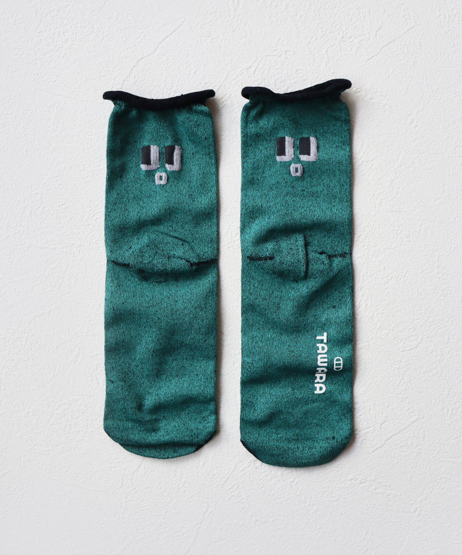 バックフラワーニーハイソックス｜BIGI online store - ビギ